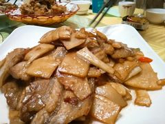 -盛记顺德高佬猪杂粥