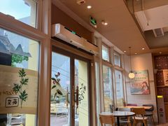 -必胜客(WOW昙华林店)