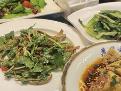 -巴人汇三篇小龙虾江湖菜(李家沱店)