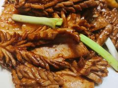 爆炒腰花-闫府私房菜·百年鲁菜(恒隆店)