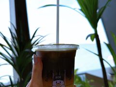 橙C美式-抱抱地球咖啡馆(国家海洋博物馆店)