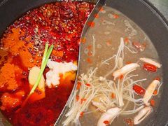 -朱光玉火锅馆(小寨原力场店)