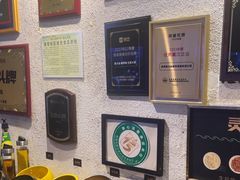 -蚝大仙横琴生蚝火锅(中央汇店)