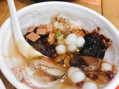 -蓉李记成都名小吃(武汉菱角湖万达店)