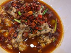 麻辣牛蛙-簋街仔仔小龙虾(总店)