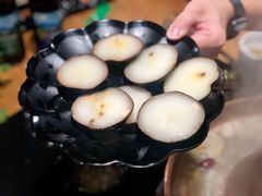 -果松木炭酸菜铜火锅·外婆参鸡汤