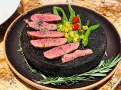 炭烤石板和牛牛舌-BROWNSTONE布朗石西班牙餐厅(富城店)