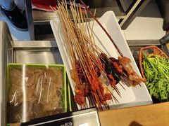 -牛串门串串香(东直门簋街总店)