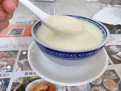 香芋凤凰奶-周大娘牛乳(旧寨古村总店)