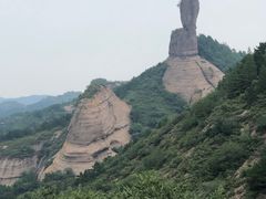 -磬锤峰森林公园