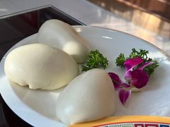 鹿鸣春御点澄沙包-鹿鸣春饭店(总店)