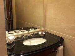 -广州富力丽思卡尔顿酒店