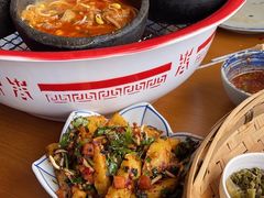 -包整·丝娃娃(一览甲秀楼风景店)