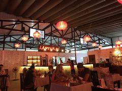 -Lanterns Vietnamese Restaurant