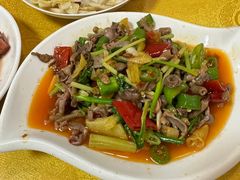 -辣妹川菜馆(益健路店)