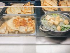 -华中科技大学东三学生食堂