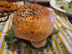 -VIKING SALOON美式烟熏烤肉精酿餐酒吧