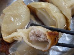 -黄阿姨锅贴大王(万航渡路店)