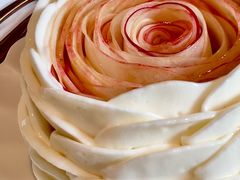 -VERIE BAKEHOUSE