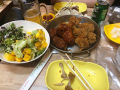 -BHC炸鸡(明洞总店)