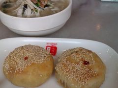 梅干菜烧饼和鸡汁干丝-金隆兴(镜湖店)