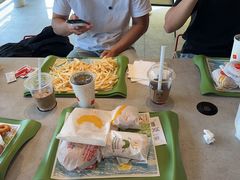 -麦当劳(沙河店)