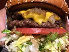 -The Habit Burger Grill 哈比特汉堡(复兴soho店)