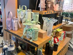 -星巴克(广州中华广场B1层店)