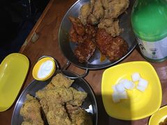 -BHC炸鸡(明洞总店)