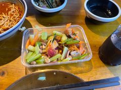 -聚合鑫东北熏酱熟食麻辣面(长阳店)