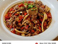 -黄泥岗·地道湖北菜(奥特莱斯店)