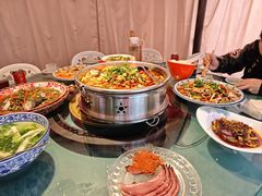 -牟记江湖重庆地标特色菜鱼蛋海鲜羊蝎子(巴南区黑金冠十多年好店)