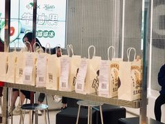 -喜茶(深圳丰盛町店)