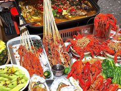-威记烧嘢·南宁烧烤·超级生牛(绿地店)
