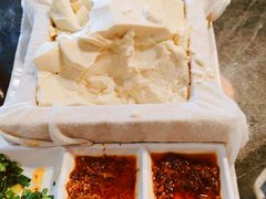 -95号酱骨·一块豆腐(展春园西路店)