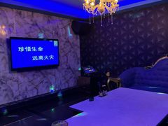 -K歌之王量贩式KTV(洪楼店)