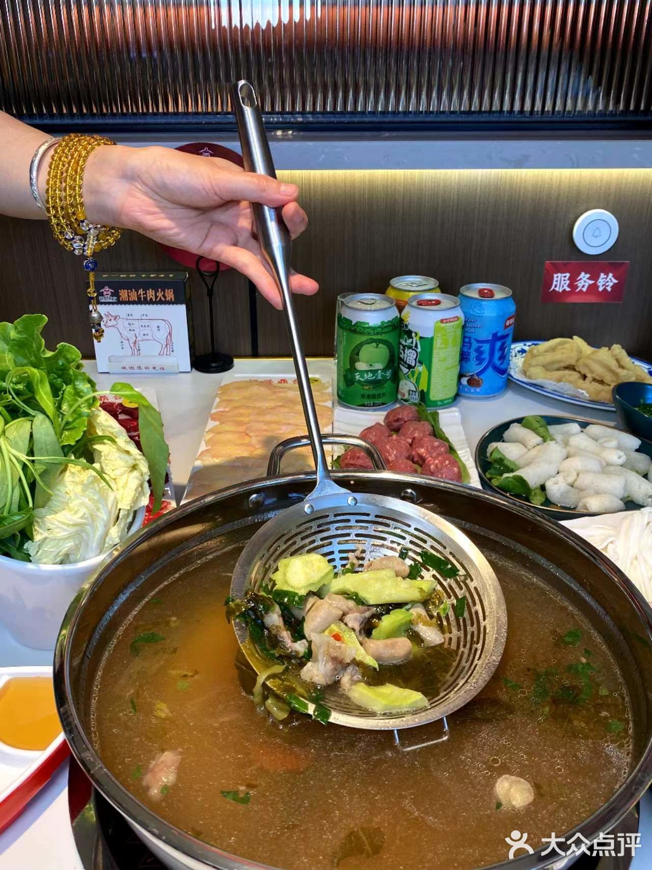 当然要爱咯,毕竟这家潮汕牛肉味道绝了