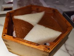 双色米糕-钟菜·粤菜点心·宴请(海上世界·汇港二期店)