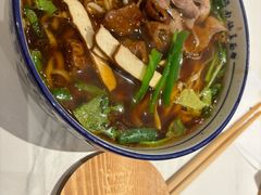 -镇南锅盖面馆(解放路店)