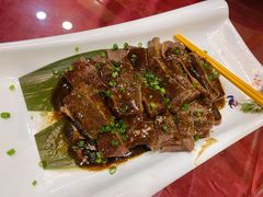 酱烤澳洲牛肋排-君海悦酒楼