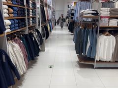 -优衣库(郑州二七万达广场店)