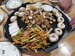 -24 新村雪浓汤(长白山烤肉店)