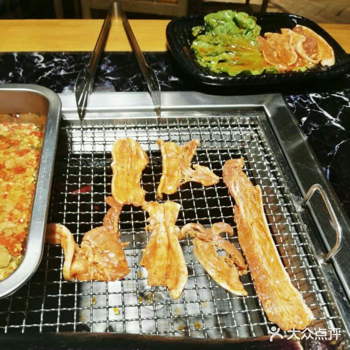 西昌老号李小肠特色烧烤园(郫都店)五花肉图片
