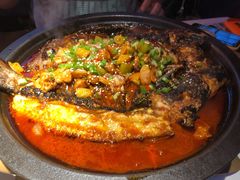 -鸣记脆皮烤鱼·海鲜烤鱼(三八广场店)