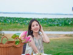 -七的湖·晚芳亭·阳澄湖农家菜·大闸蟹(莲花岛店)