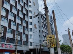 -四川北路(地铁站)