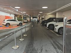 -杭州西湖银泰百货