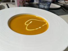 奶油栗子南瓜汤-小莫餐厅And More Restaurant西餐(北京展览馆店)