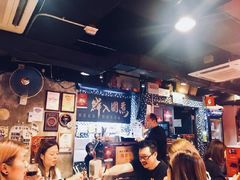 大堂-鲜入围煮花胶鸡海鲜火锅