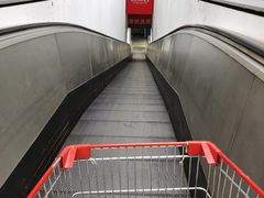 -卜蜂莲花(杨高南路店)
